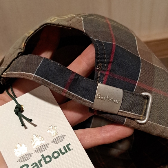 Barbour Men's Plaid Sports Cap - Picture 4 of 7